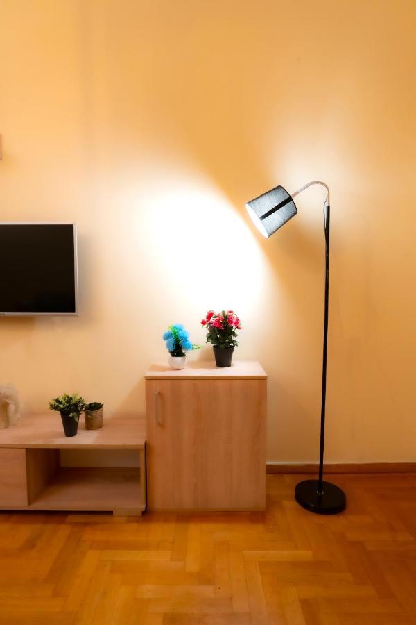 Myrtle, City Center Renovated Apartment Athènes Extérieur photo