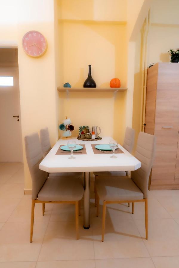 Myrtle, City Center Renovated Apartment Athènes Extérieur photo